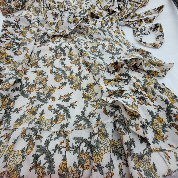 NEW MAX STUDIO Dress Womens M Floral Crepe Wrap Midi Dress Flutter Sleeve NWT - Picture 12 of 16